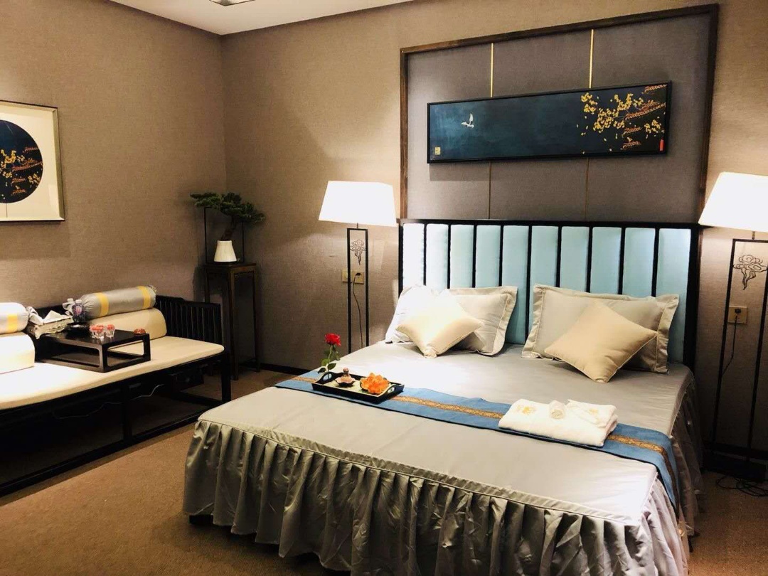 老板带我体验了一次硚口区休闲高端商务会所助浴,相当巴适